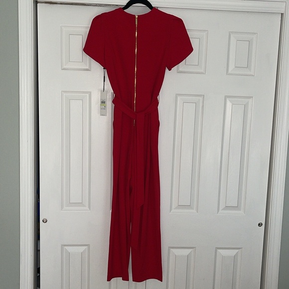 Calvin Klein Belted Short Sleeve Jumpsuit in Red w Gold Zipper & Pockets - Picture 7 of 12